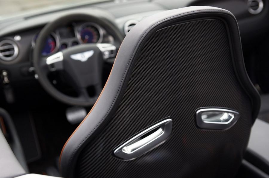 Детали интерьера Bentley Continental SuperSports Convertible 2010 года  (фото 14 из 108)